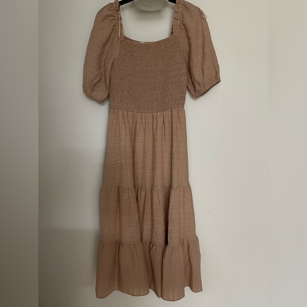Calista Pastel Pink maxi dress, small, short sleeve, NWT.
